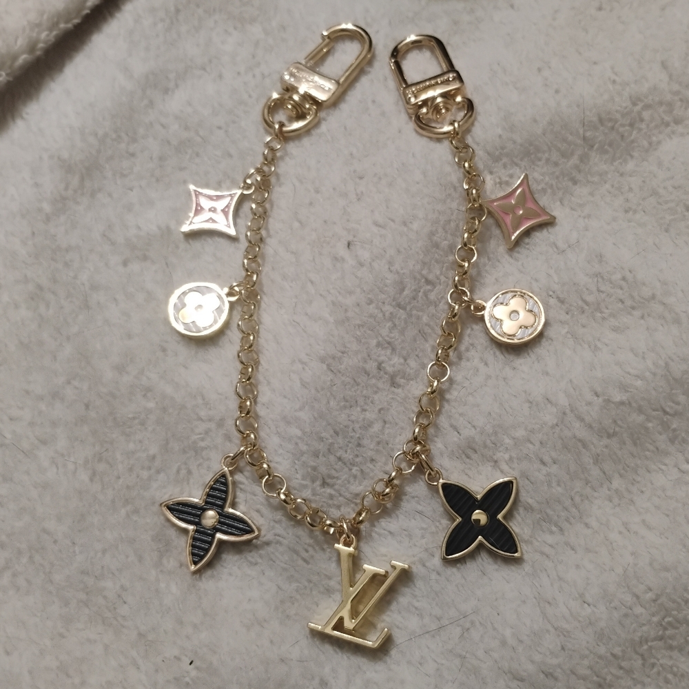 Beautiful Gold Plated Upcycled Bag Chain With Pink White And Black Accents - Picture 2 of 5